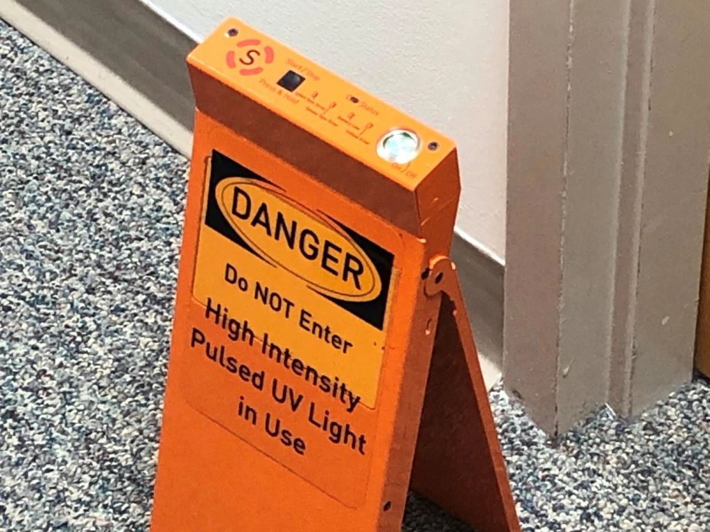 UV-Light-Warning.webp UV-Light-Warning.webp